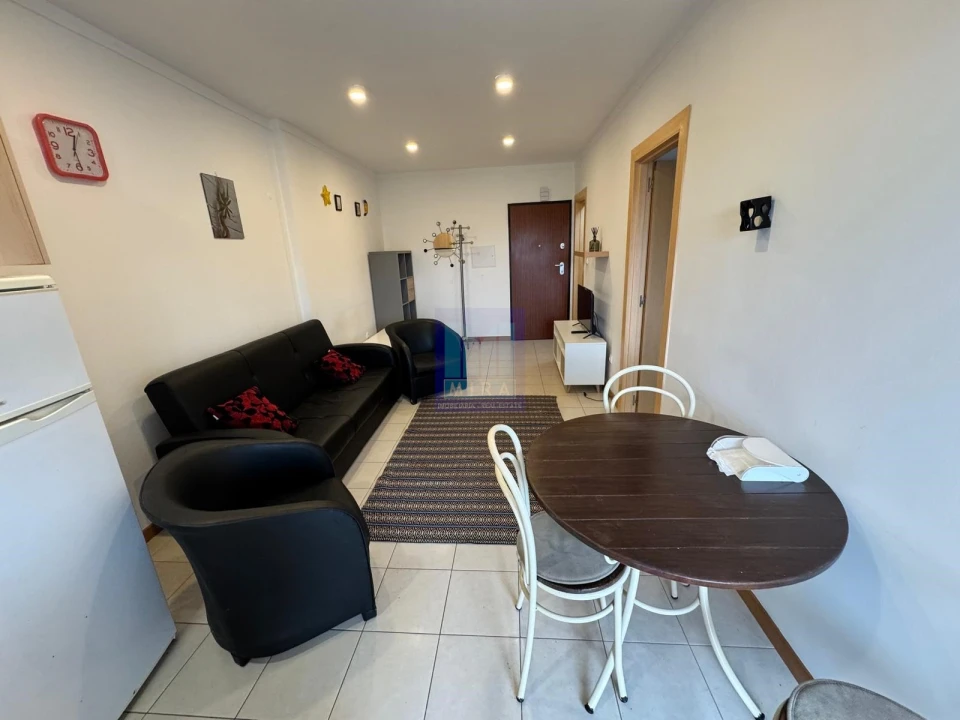 Apartamento T1 para Venda em Portimão Foto 12