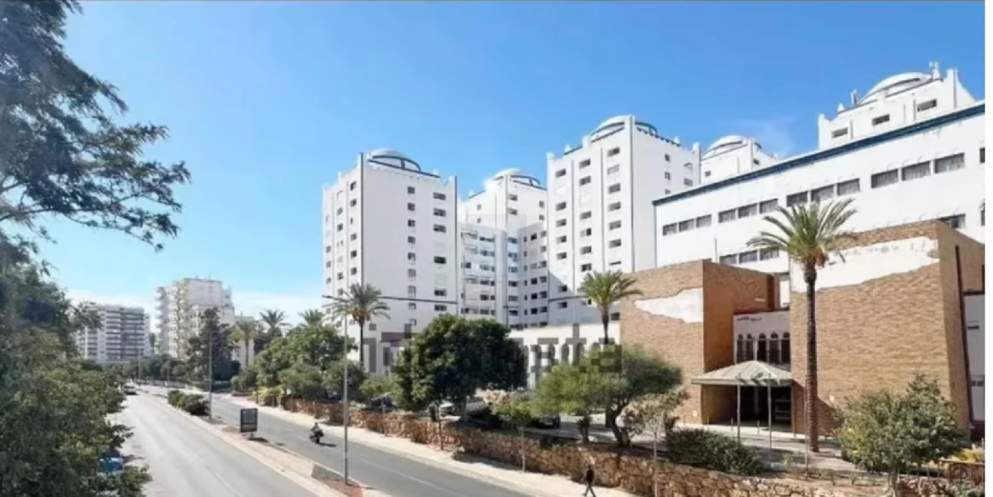 Apartamento T1 para Venda em Portimão Foto 23