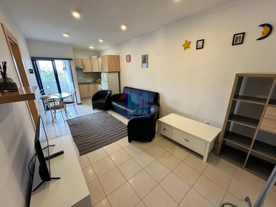 Apartamento T1 para Venda em Portimão Foto 1