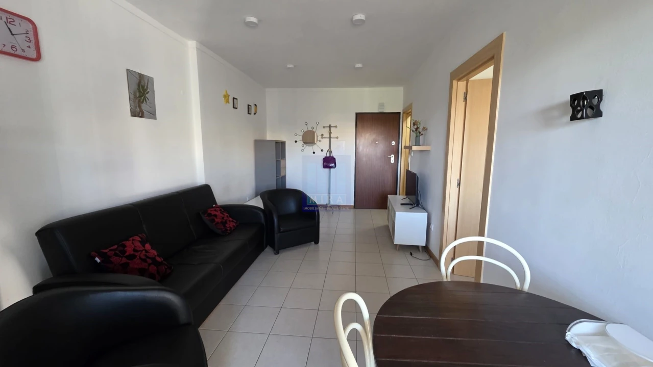 Apartamento T1 para Venda em Portimão Foto 8