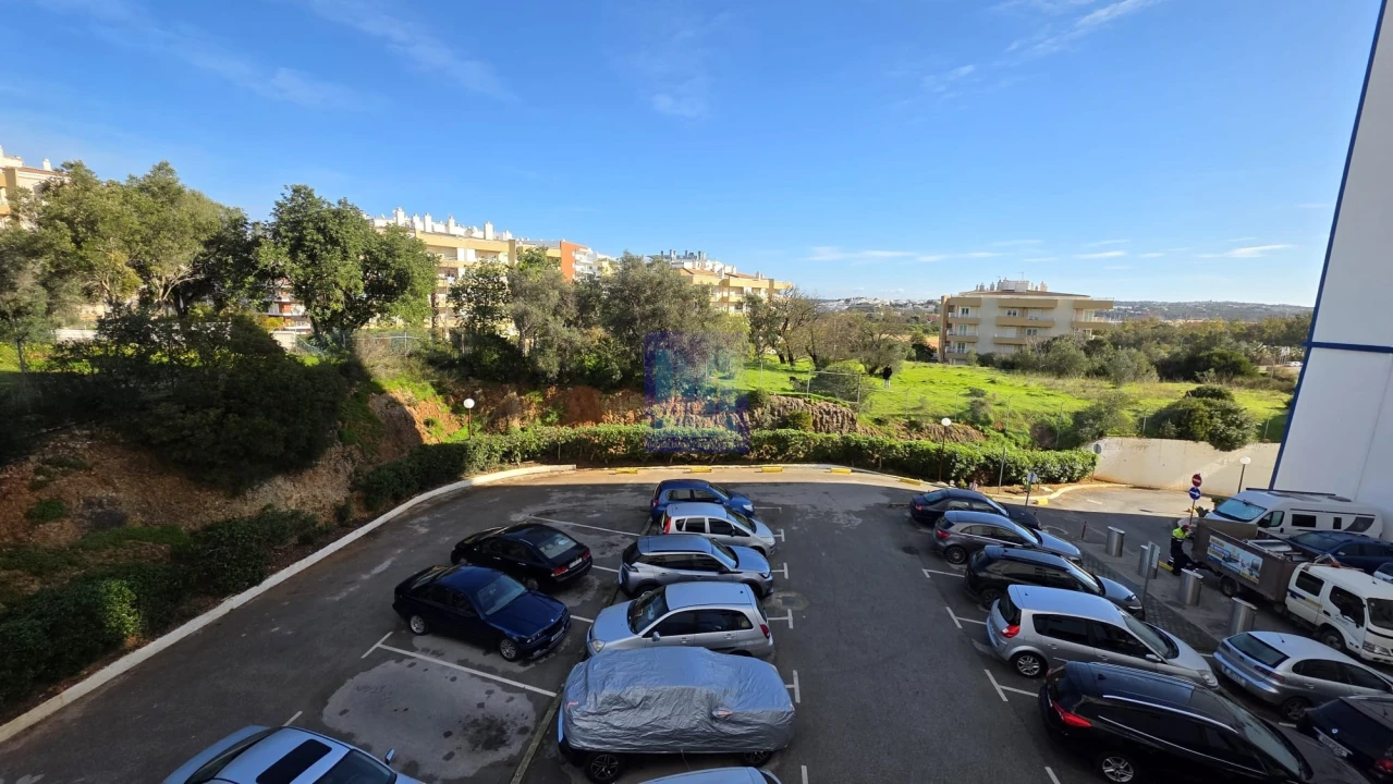 Apartamento T1 para Venda em Portimão Foto 10