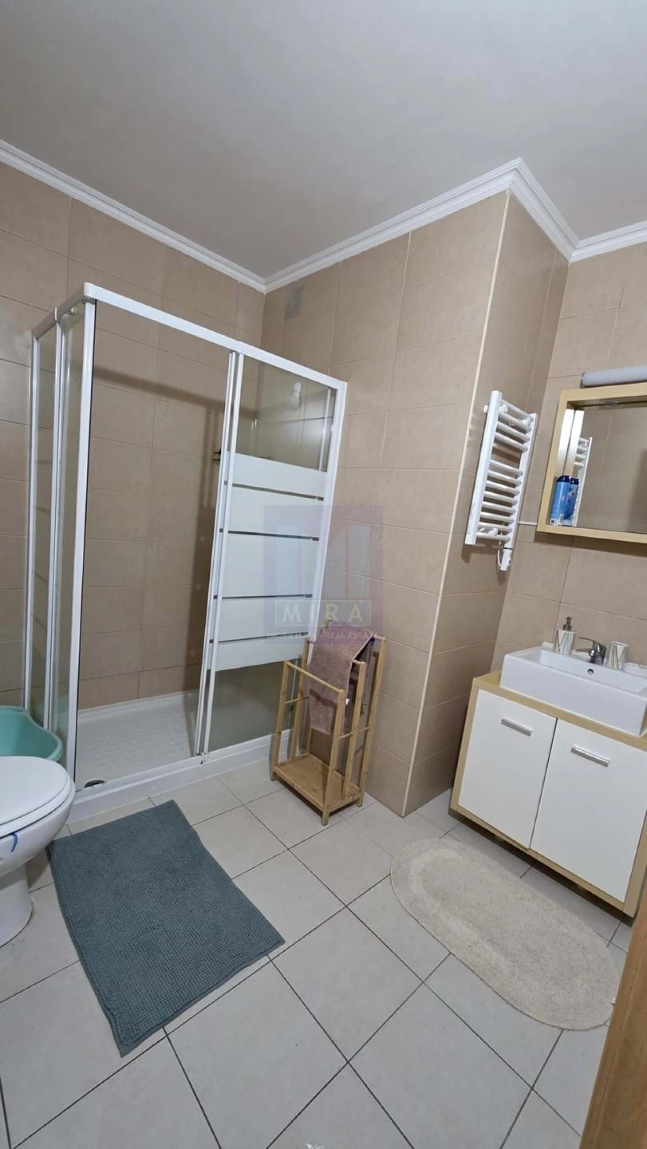 Apartamento T1 para Venda em Portimão Foto 3