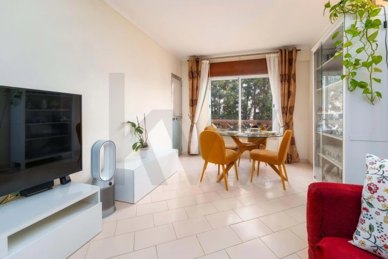 Apartamento T3 para Venda em Faro (Sé e São Pedro) Foto 6