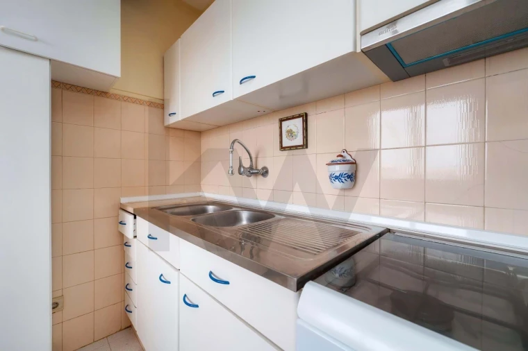 Apartamento T3 para Venda em Faro (Sé e São Pedro) Foto 29