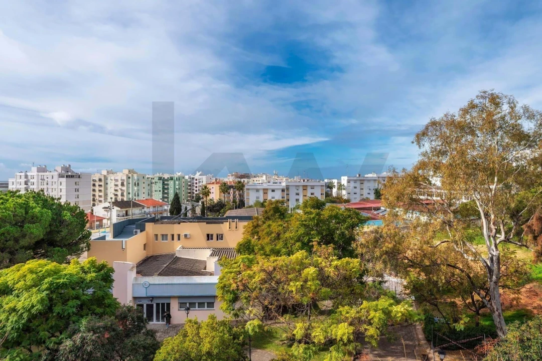 Apartamento T3 para Venda em Faro (Sé e São Pedro) Foto 37