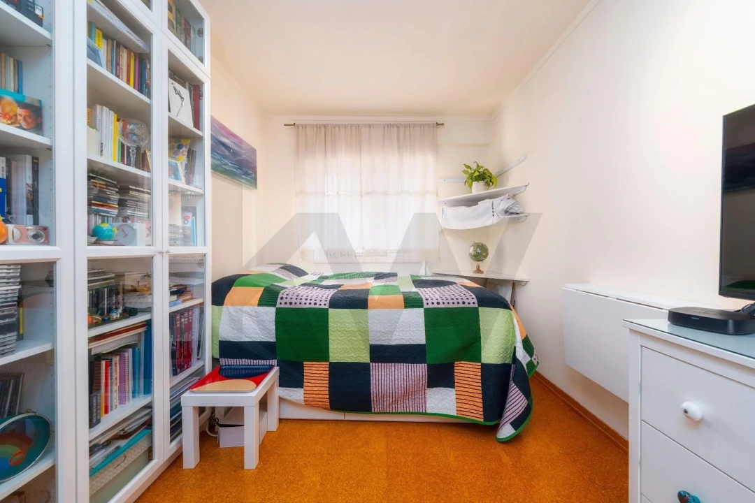 Apartamento T3 para Venda em Faro (Sé e São Pedro) Foto 12