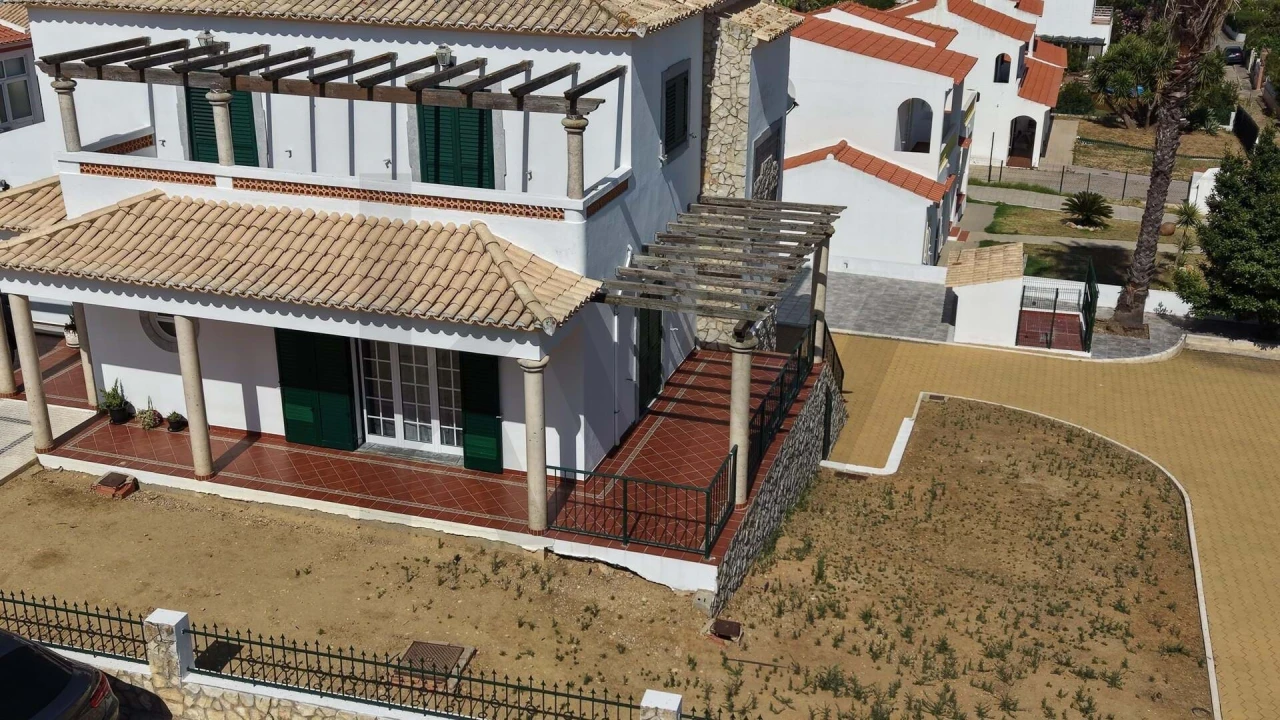 Moradia T4 para Venda em Castro Marim Foto 46