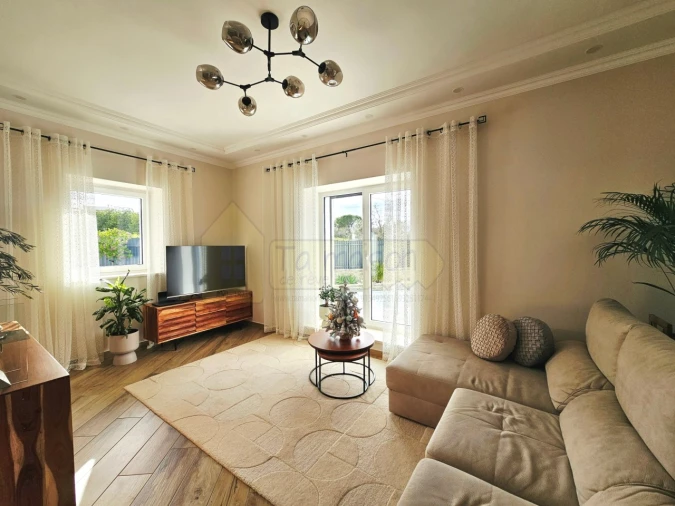 Moradia T2 para Venda em São Brás de Alportel Foto 8