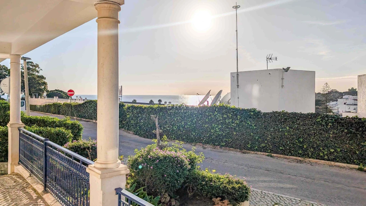 Apartamento T2 para Venda em Albufeira e Olhos de Água Foto 26