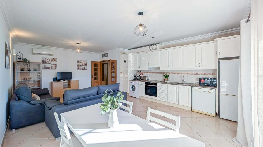 Apartamento T2 para Venda em Albufeira e Olhos de Água Foto 2