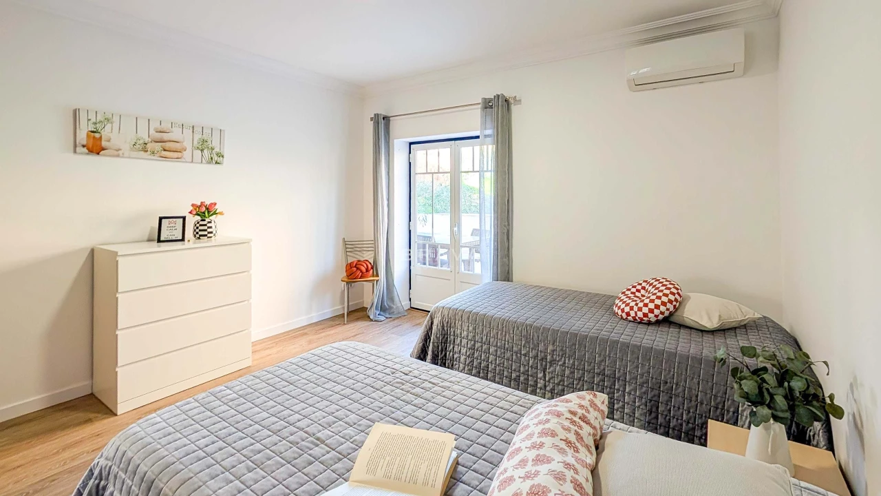 Apartamento T2 para Venda em Albufeira e Olhos de Água Foto 11