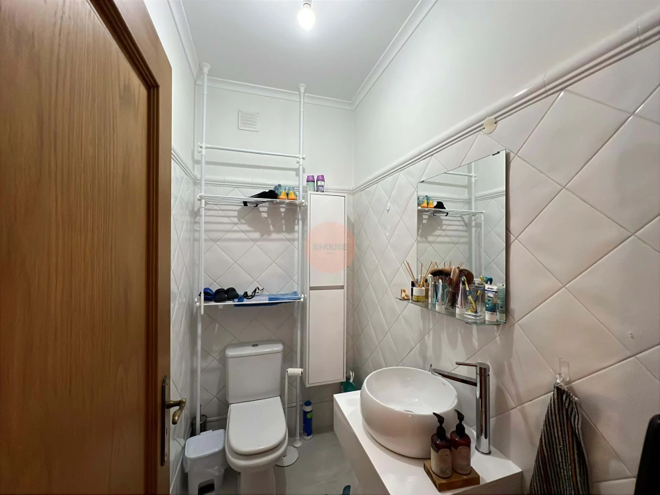 Apartamento T3 para Venda em Bombarral e Vale Covo Foto 29