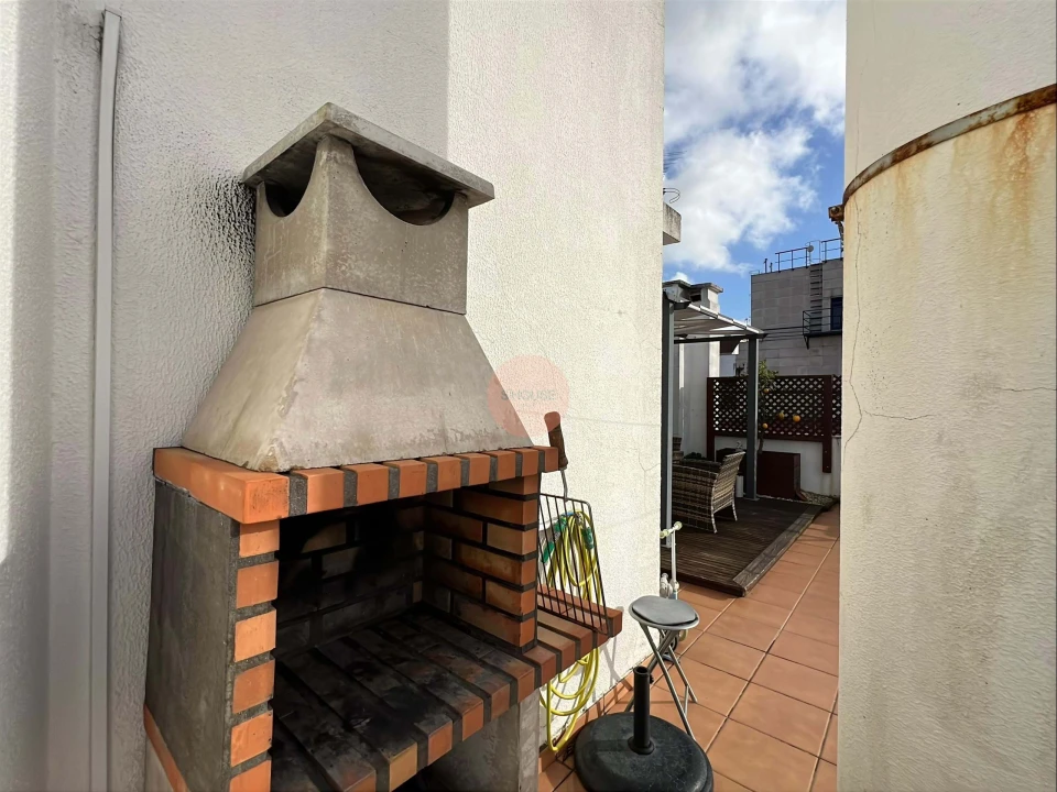 Apartamento T3 para Venda em Bombarral e Vale Covo Foto 42