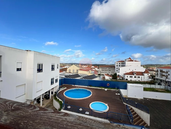 Apartamento T3 para Venda em Bombarral e Vale Covo Foto 40