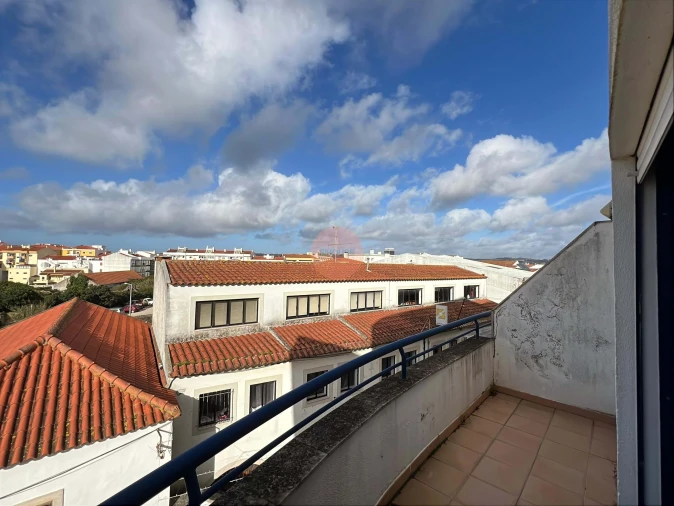 Apartamento T3 para Venda em Bombarral e Vale Covo Foto 18