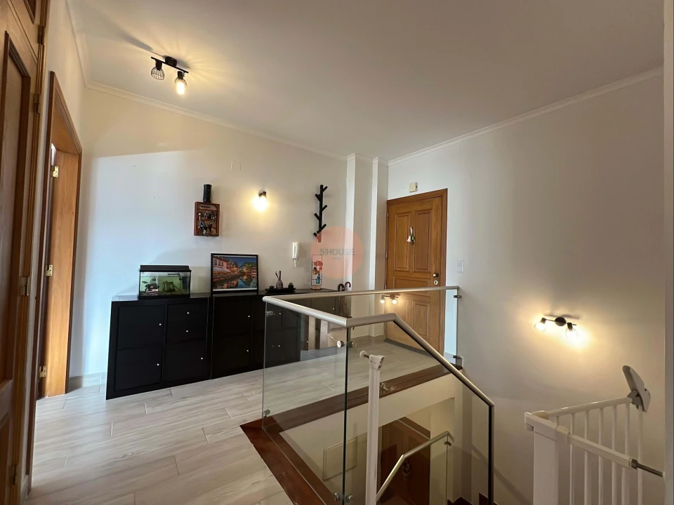 Apartamento T3 para Venda em Bombarral e Vale Covo Foto 15