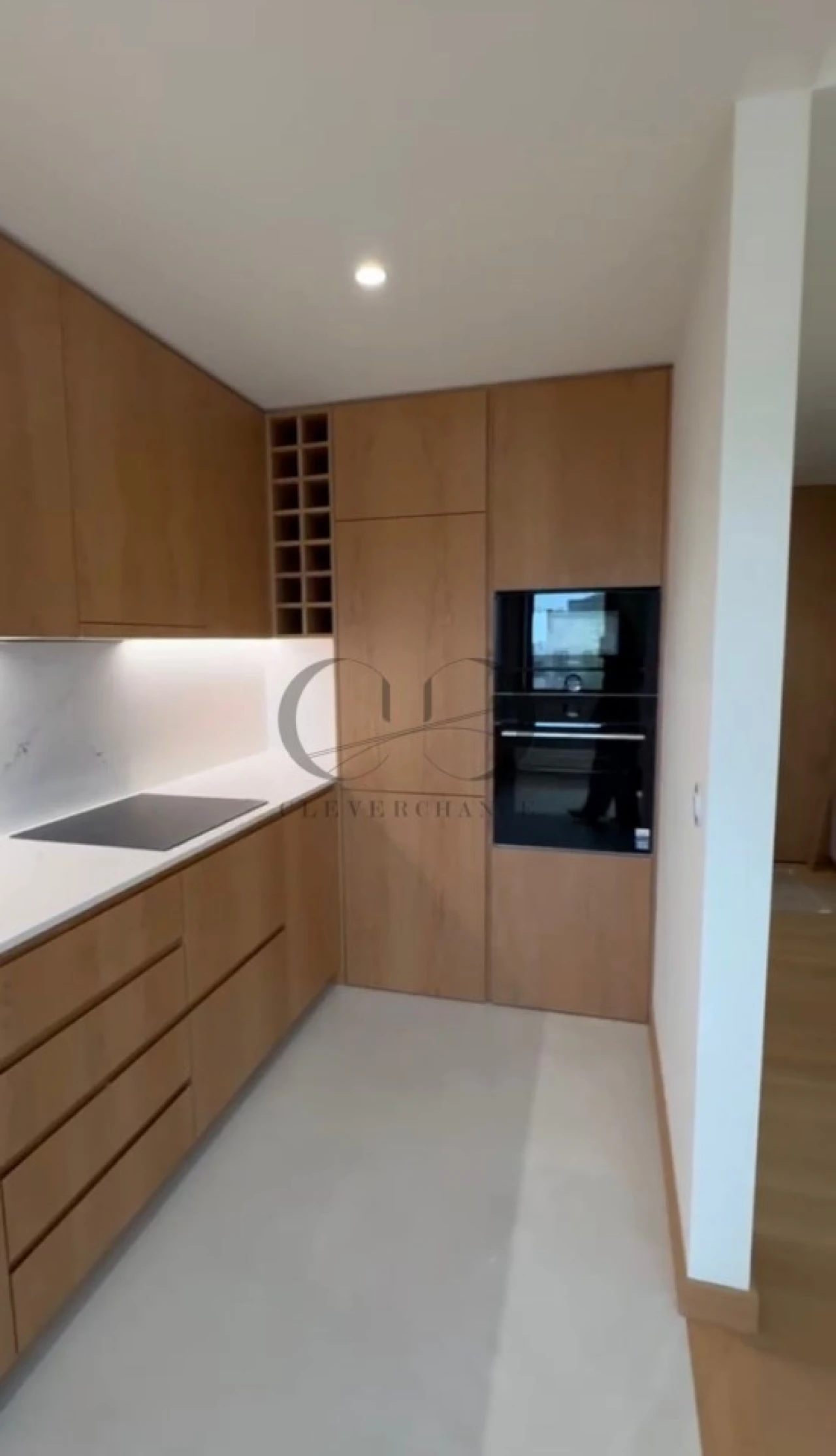 Apartamento T2 para Venda em Cedofeita, Santo Ildefonso, Sé, Miragaia, São Nicolau e Vitória Foto 2
