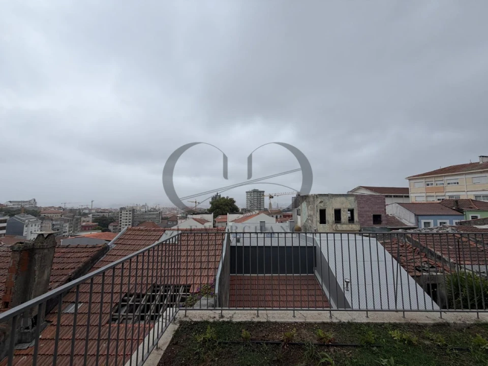 Apartamento T2 para Venda em Cedofeita, Santo Ildefonso, Sé, Miragaia, São Nicolau e Vitória Foto 13