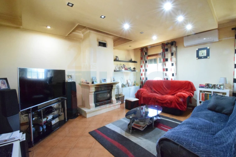 Apartamento T3 para Venda em Covilhã e Canhoso Foto 7