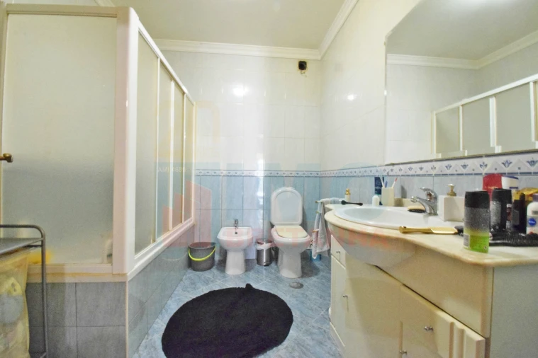 Apartamento T3 para Venda em Covilhã e Canhoso Foto 16