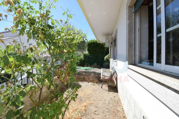 Apartamento T3 para Venda em Covilhã e Canhoso Foto 23