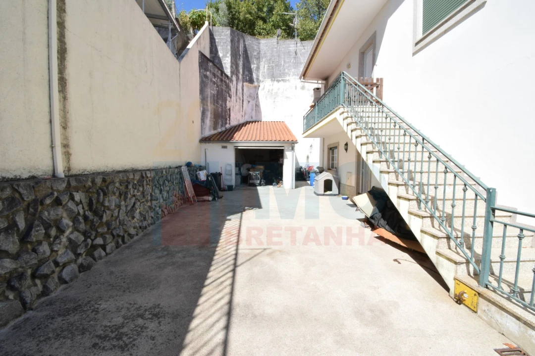 Apartamento T3 para Venda em Covilhã e Canhoso Foto 25
