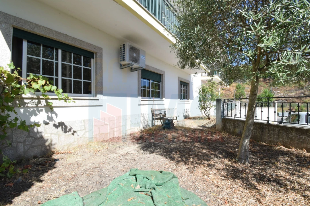 Apartamento T3 para Venda em Covilhã e Canhoso Foto 22