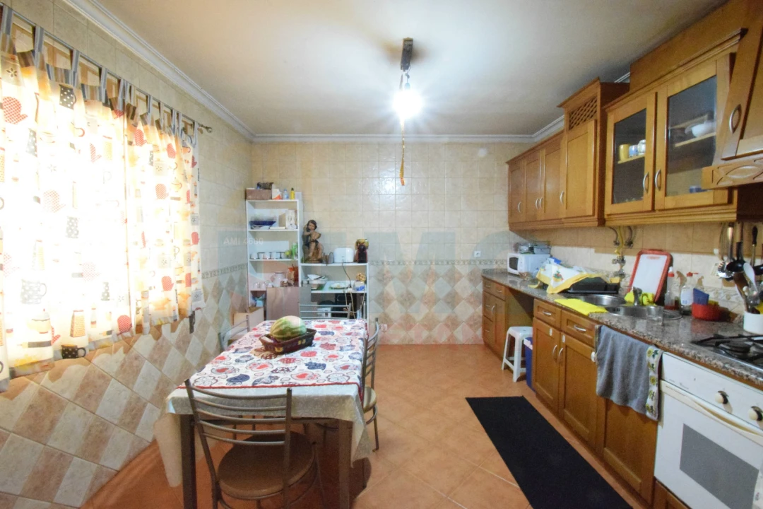 Apartamento T3 para Venda em Covilhã e Canhoso Foto 8
