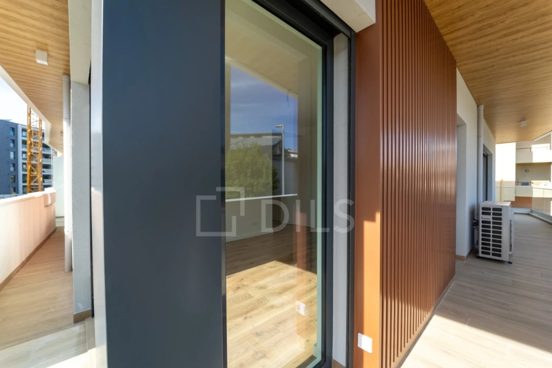 Apartamento T4 para Venda em Ramalde Foto 25