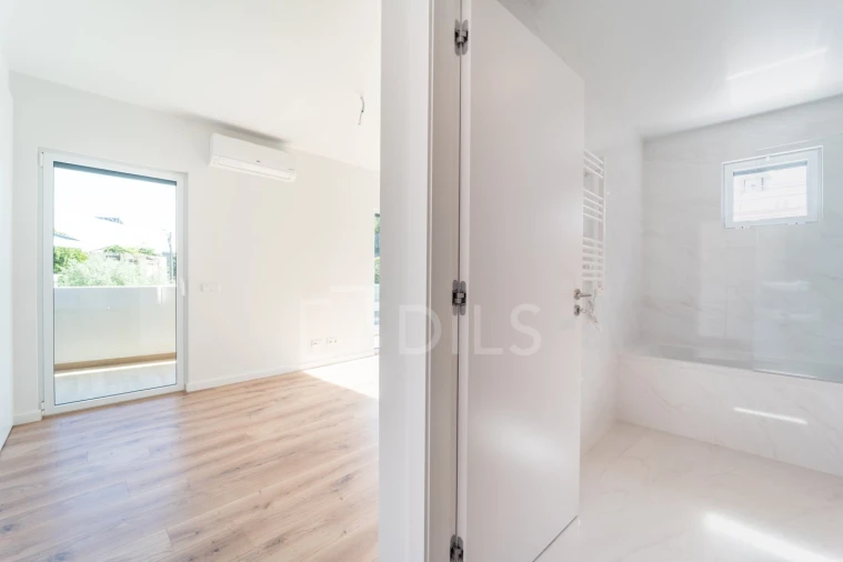 Apartamento T4 para Venda em Ramalde Foto 17