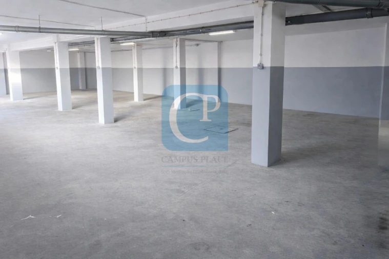 Garagem para Venda em Canidelo Foto 1