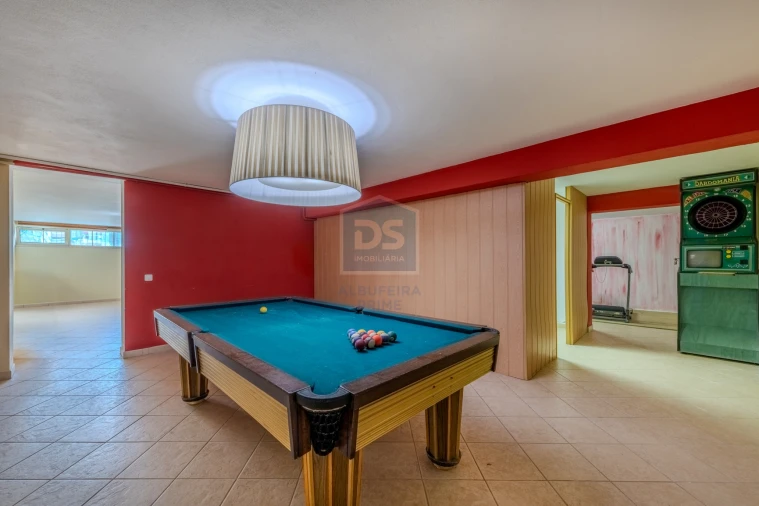 Moradia T4 para Venda em Almancil Foto 32