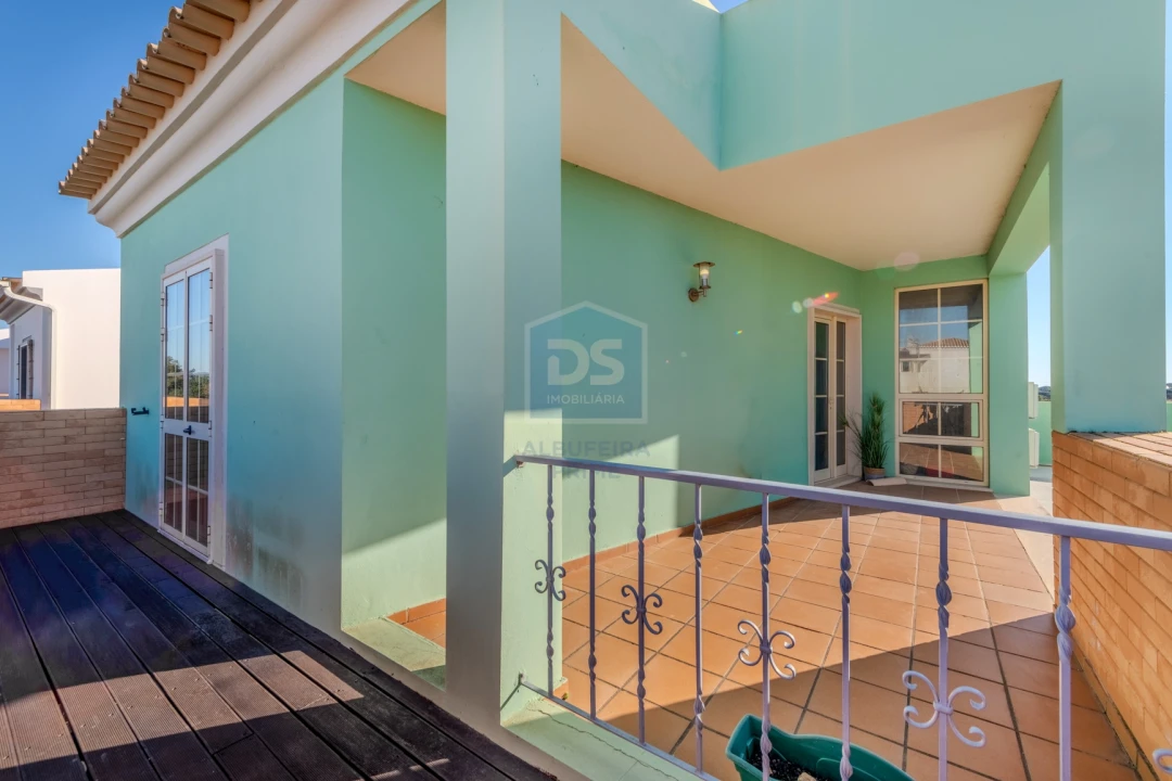 Moradia T4 para Venda em Almancil Foto 20