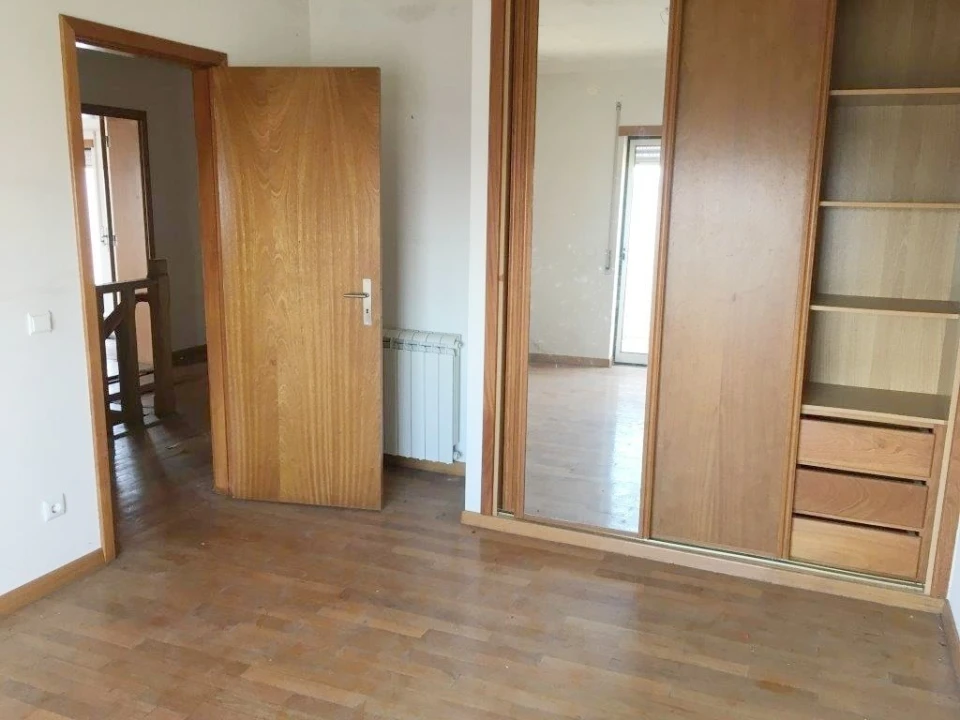 Apartamento T3 para Venda em Leiria, Pousos, Barreira e Cortes Foto 4