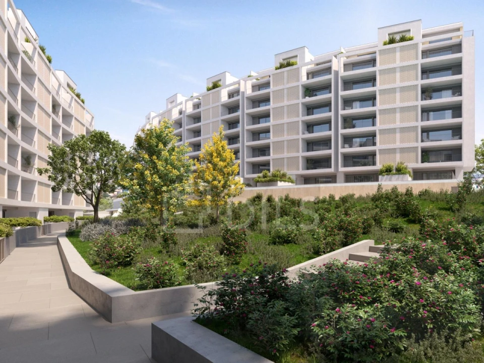 Apartamento T2 para Venda em Santo António dos Cavaleiros e Frielas Foto 32