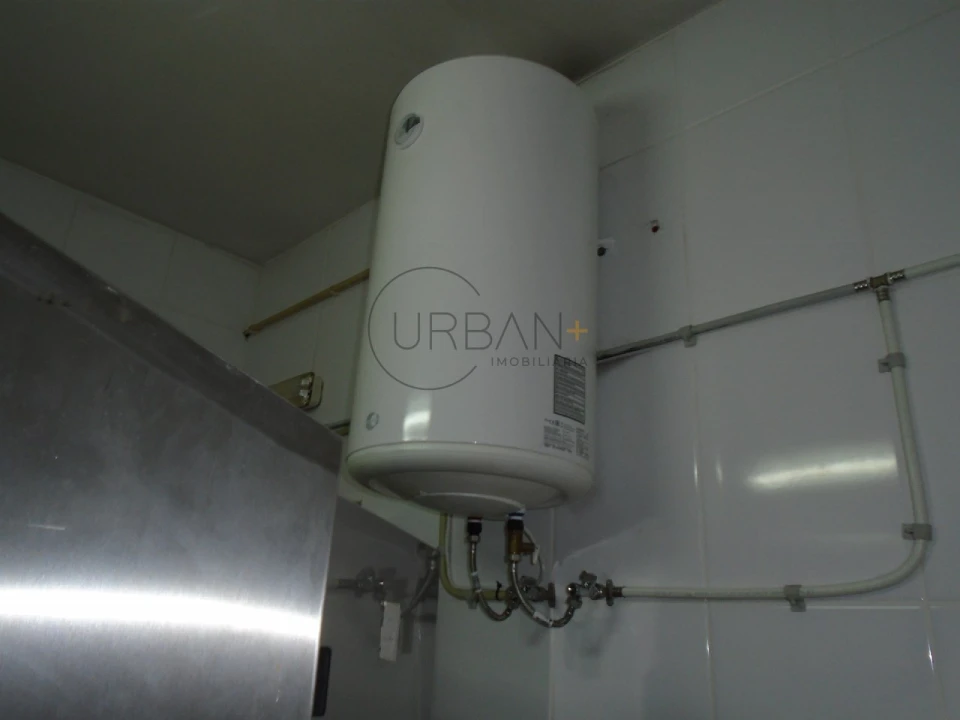 Armazém para Arrendamento em Abraveses Foto 10