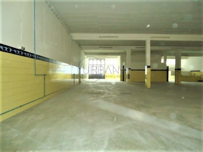 Loja para Venda em Viseu