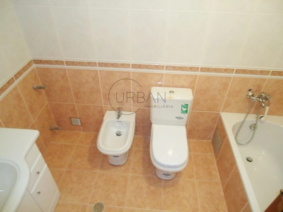 Moradia T4 para Venda em Ranhados Foto 12