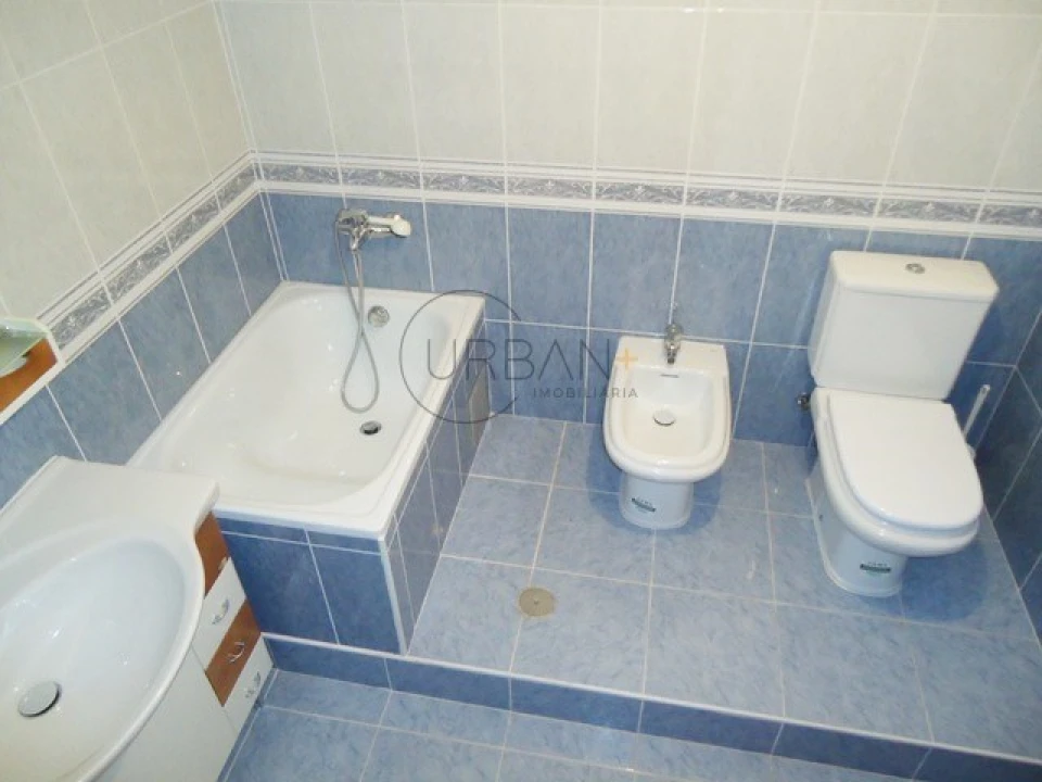 Moradia T4 para Venda em Ranhados Foto 23