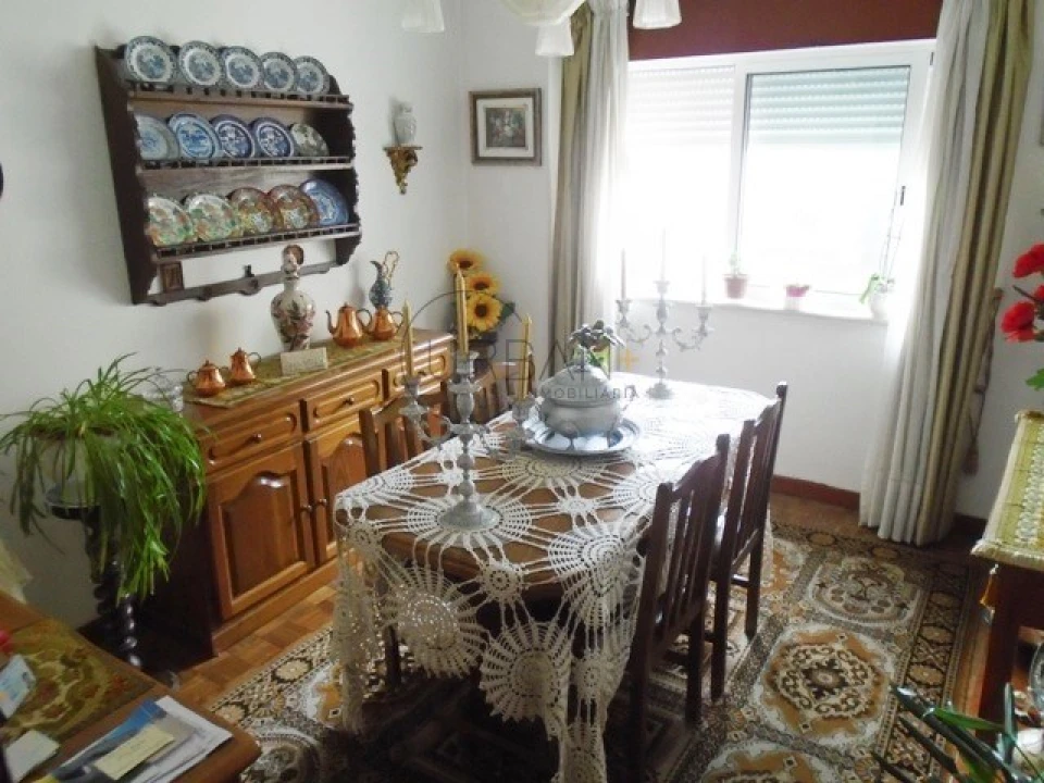 Apartamento T3 para Venda em Viseu Foto 1