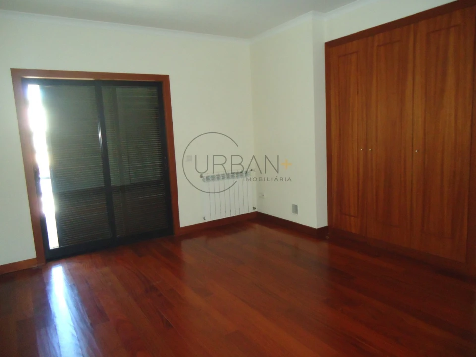 Moradia T3 para Venda em Repeses e São Salvador Foto 10