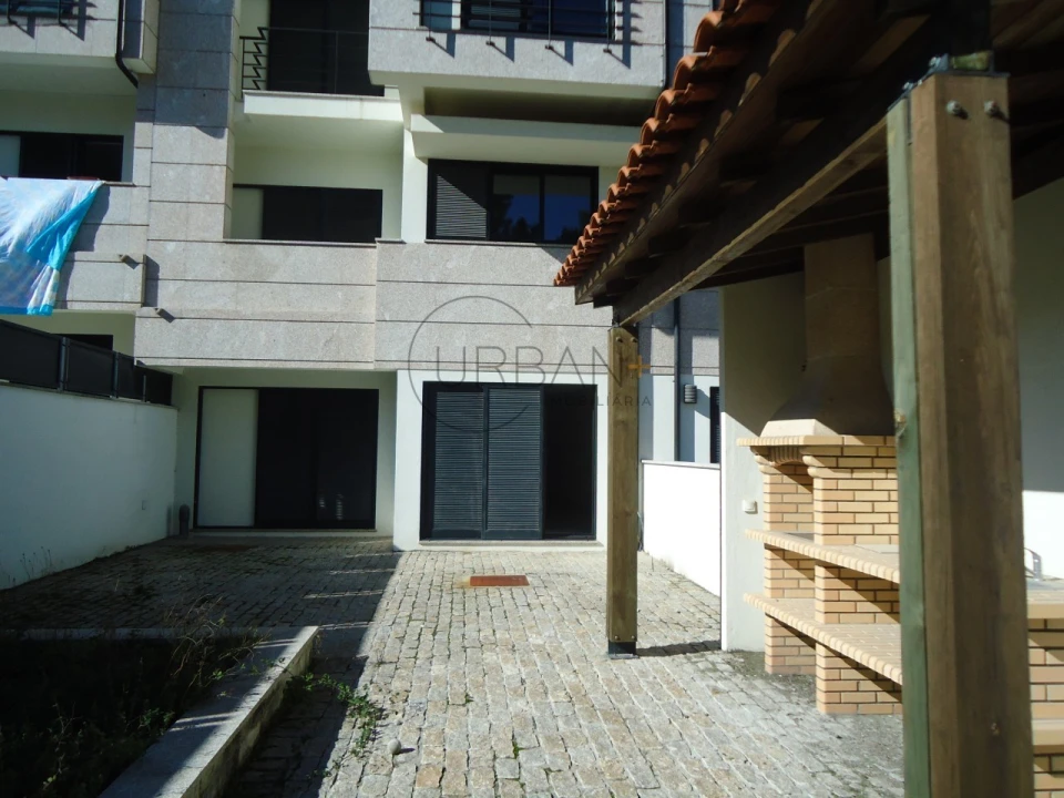 Moradia T3 para Venda em Repeses e São Salvador Foto 23