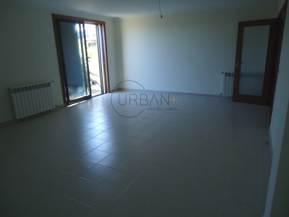 Moradia T3 para Venda em Repeses e São Salvador Foto 16