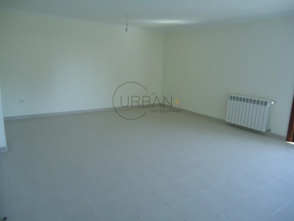 Moradia T3 para Venda em Repeses e São Salvador Foto 18