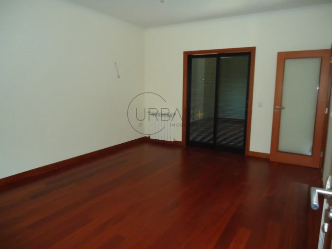 Moradia T3 para Venda em Repeses e São Salvador Foto 6