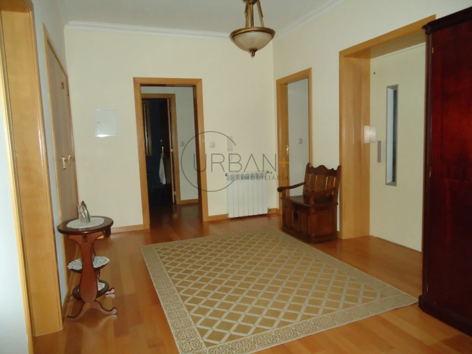 Moradia T4 para Venda em Ranhados Foto 2