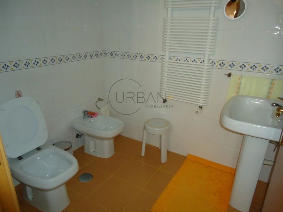 Moradia T4 para Venda em Ranhados Foto 19