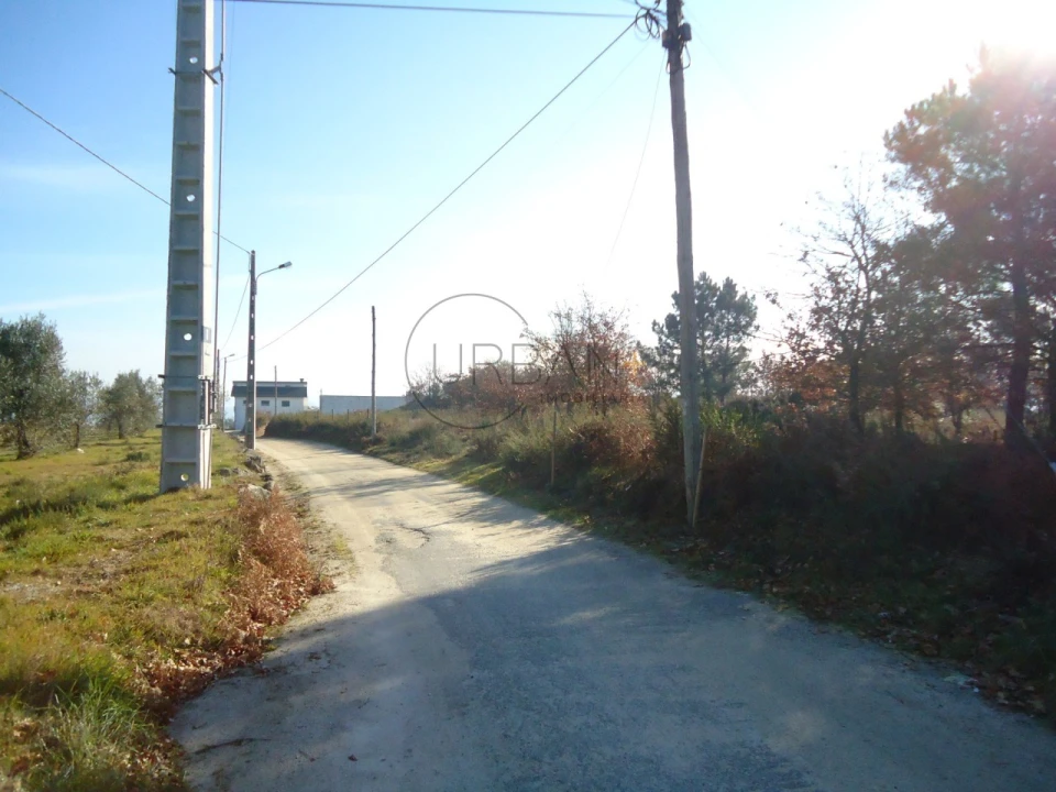 Terreno para Venda em Fragosela Foto 3