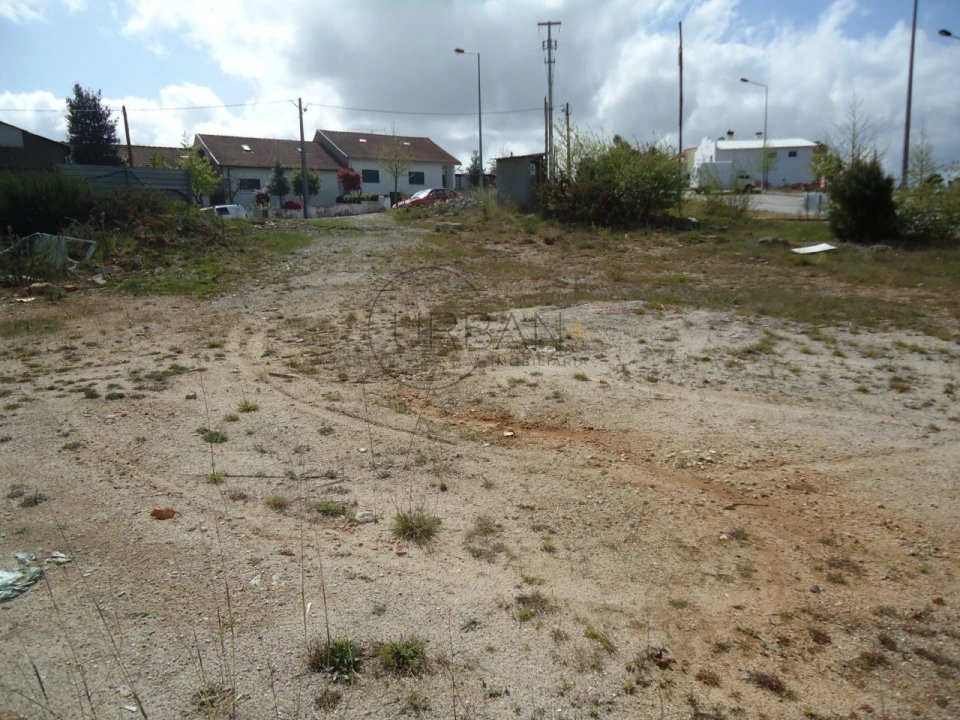 Terreno para Venda em Orgens Foto 1