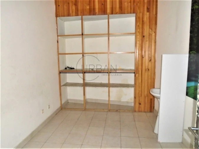 Loja para Venda em Viseu Foto 2